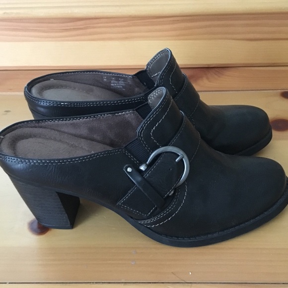 Naturalizer Shoes - Naturalizer Black Heeled Slip On Clogs